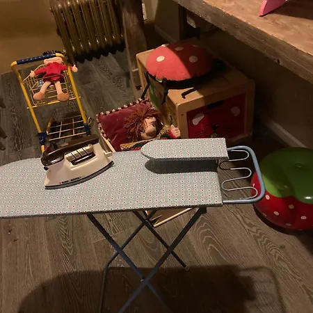 La Cure De * Noduwez